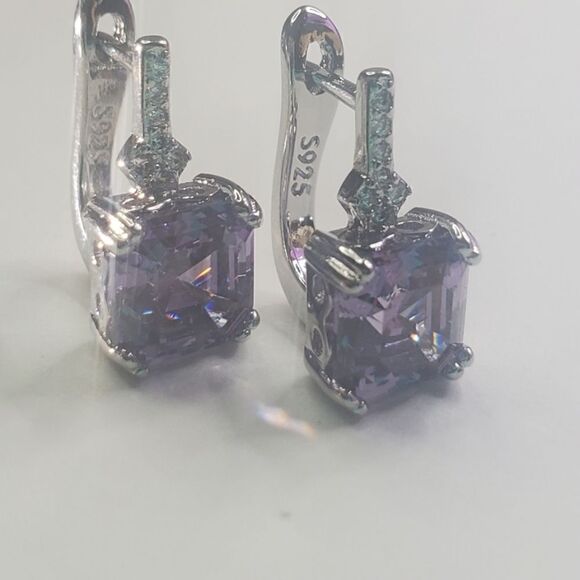 Purple Amethyst Leverback Earrings on 925 Sterling Silver Women's - Picture 5 of 6